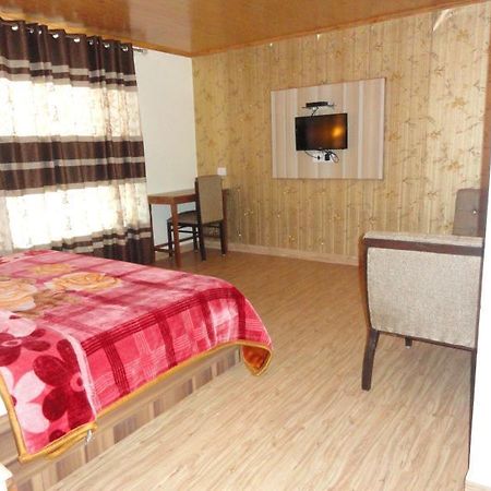 Hotel President Manali  Exterior photo